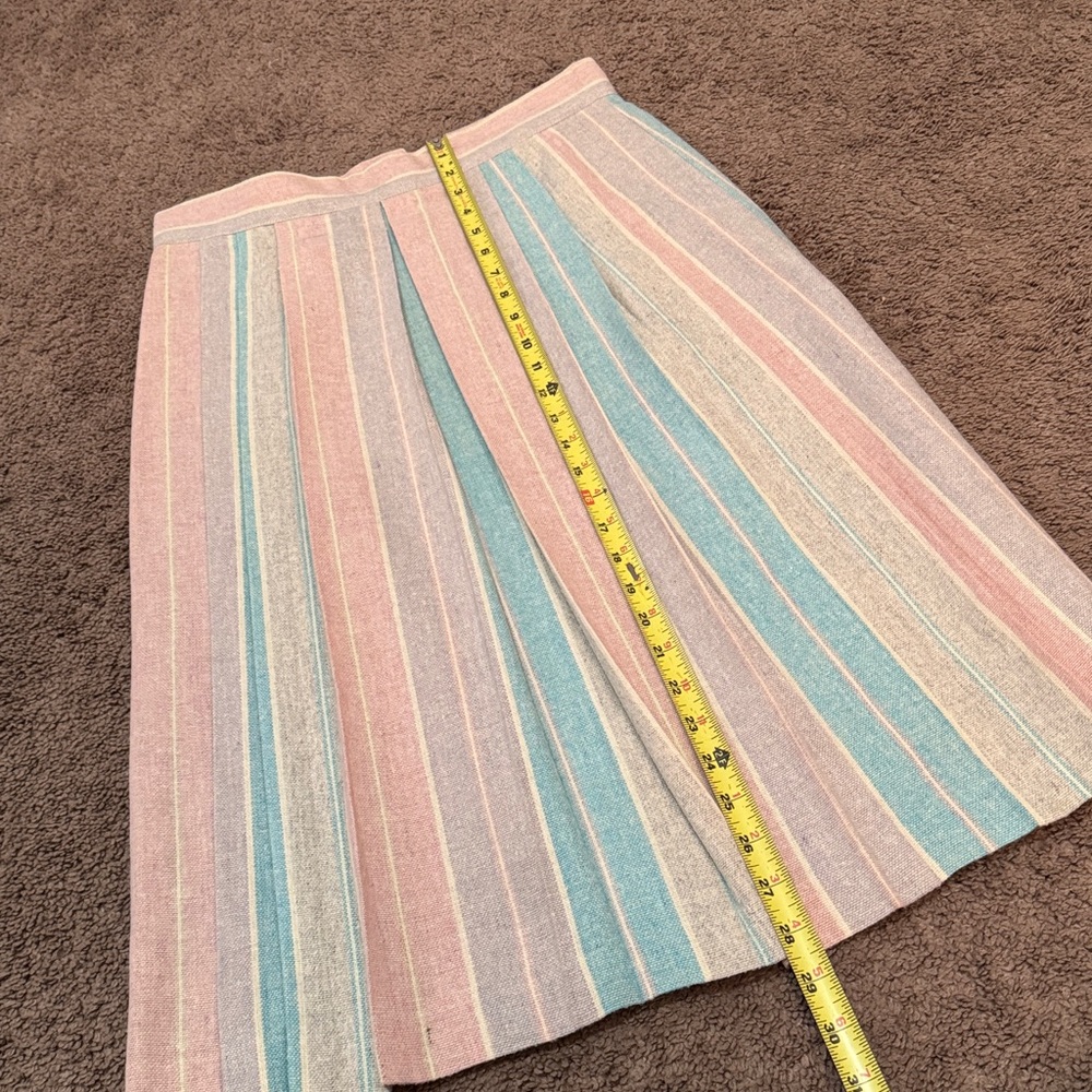 Vintage Wool blend Skirt-Pastel Striped-Pleated Detail-Button/Zipper Back-EUC - Picture 9 of 13